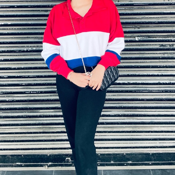 Forever 21 crop sweatshirt size S. Same quality as shown in the picture . - Picture 3 of 5